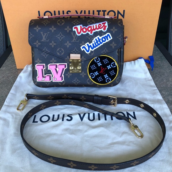 Louis Vuitton Handbags - Authentic Louis Vuitton Pochette Métis Patches